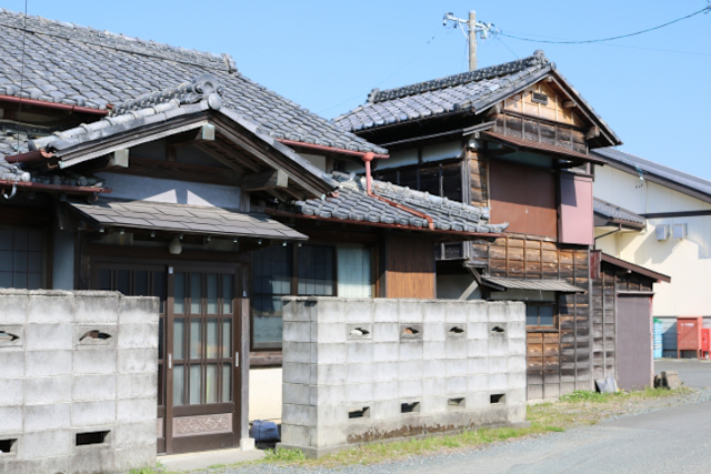 空き家の維持費を解説！管理費や税金など内訳や年間総額を知ろう